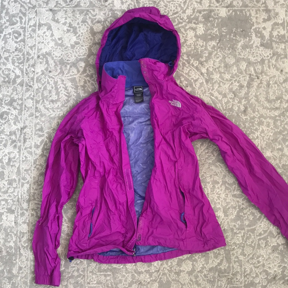 North Face Raincoat Size M